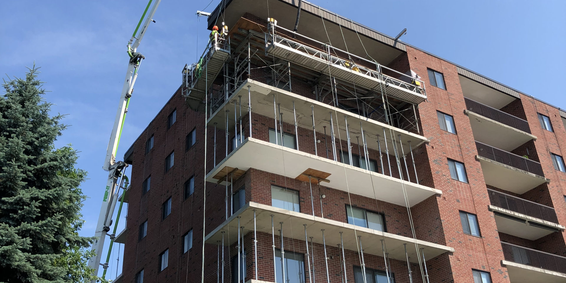 235 South Street Balcony Image
