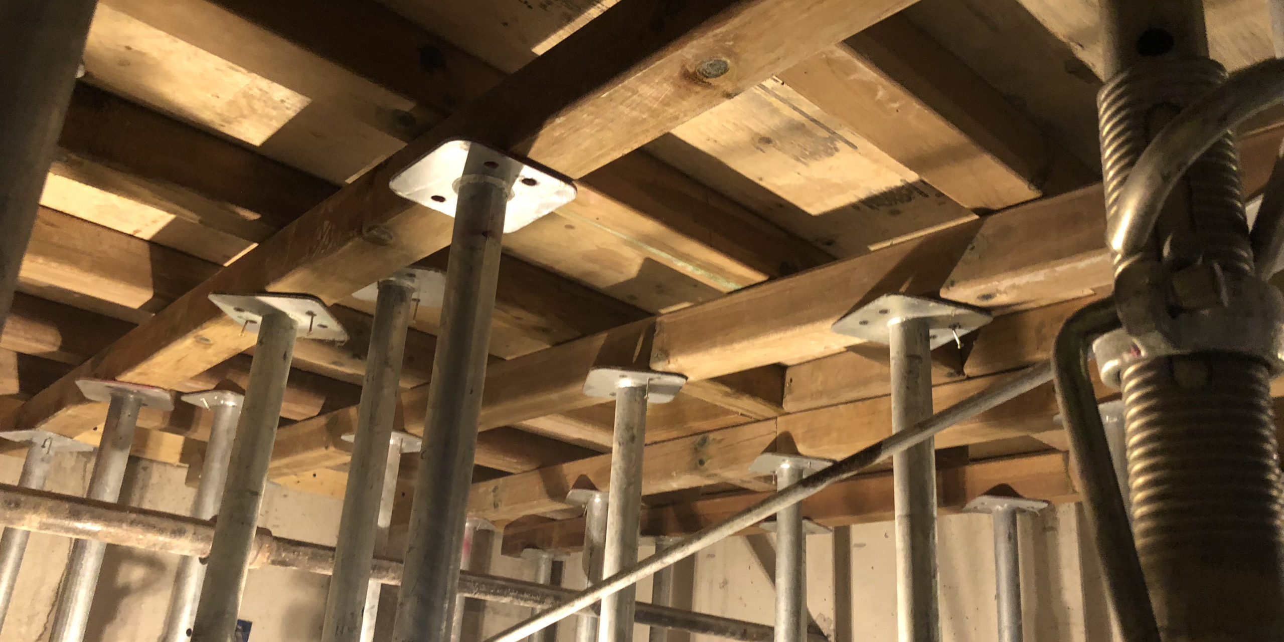 235 South Street Parking Garage Image