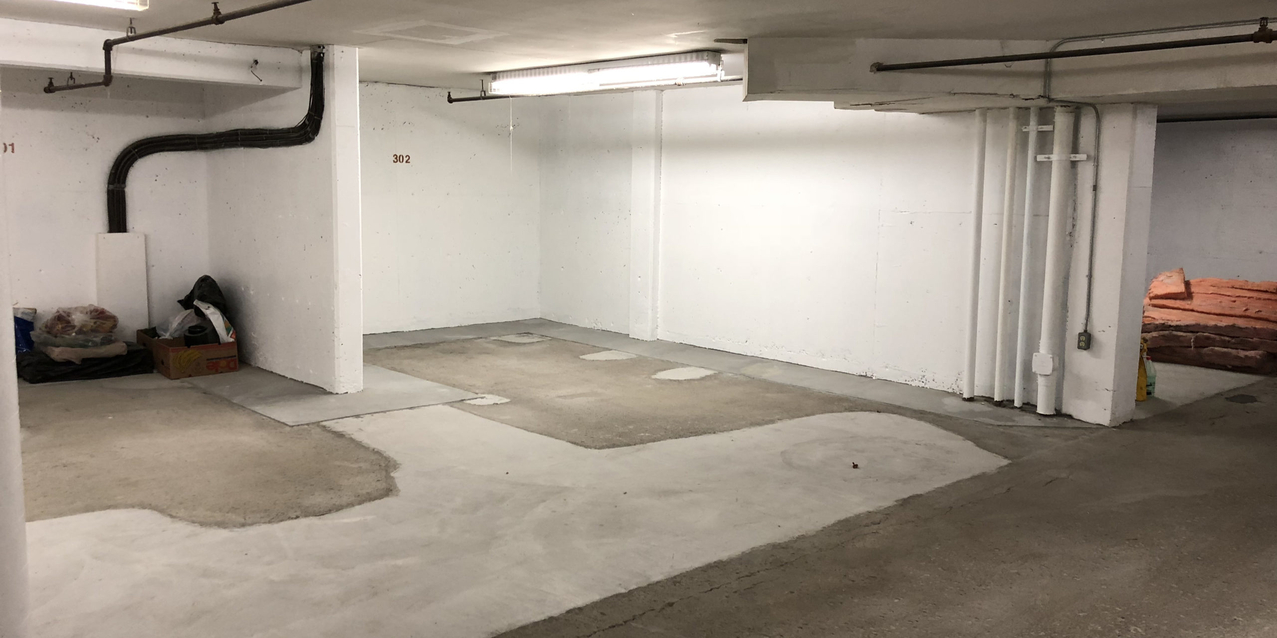 235 South Street Parking Garage Image
